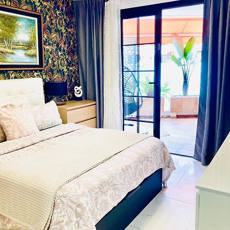 Apartment With Terrace And Pool, Los Cristianos Los Cristianos  Exterior photo