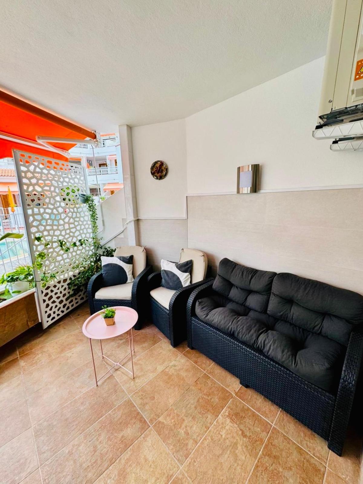 Apartment With Terrace And Pool, Los Cristianos Los Cristianos  Exterior photo