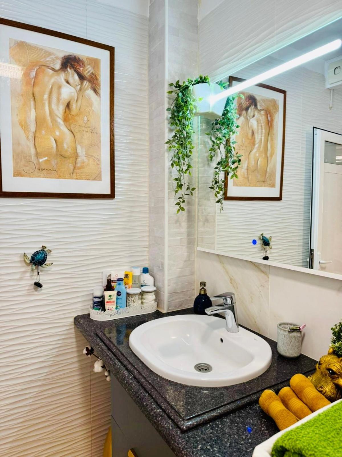 Apartment With Terrace And Pool, Los Cristianos Los Cristianos  Exterior photo